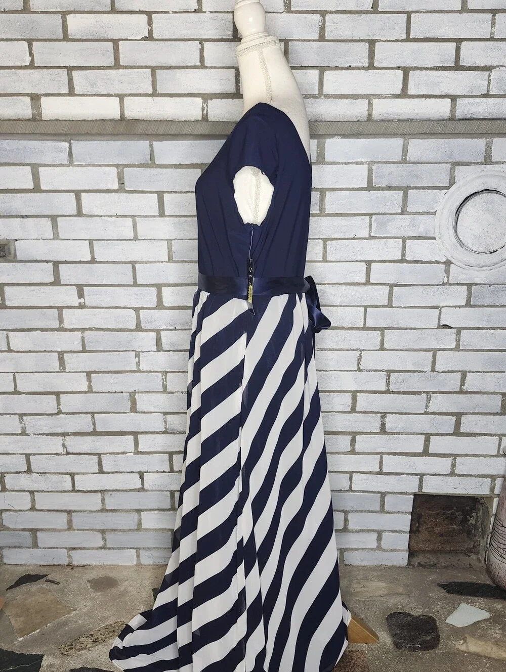 NWT S.L. Fashions Short Sleeve Maxi Dress Size 14 Blue & White Striped